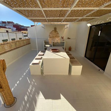 Magnificent Apartment With Private Rooftop Terrace Tanger Exterior foto