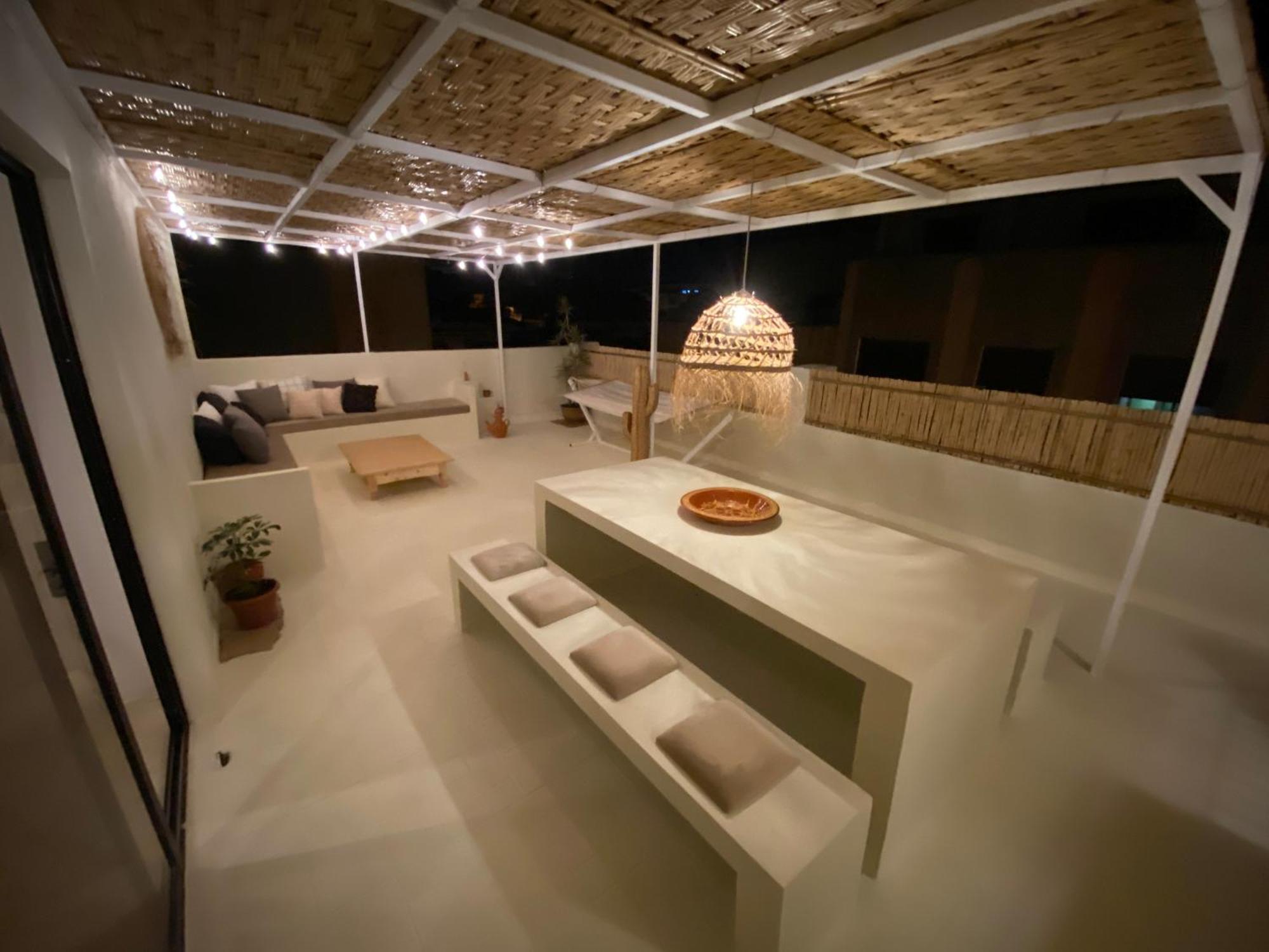 Magnificent Apartment With Private Rooftop Terrace Tanger Exterior foto